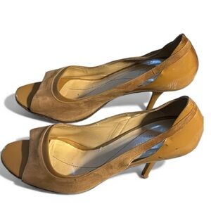 Kate Spade New York patent leather suede open toe heels slip on sandals Sz 8 1/2